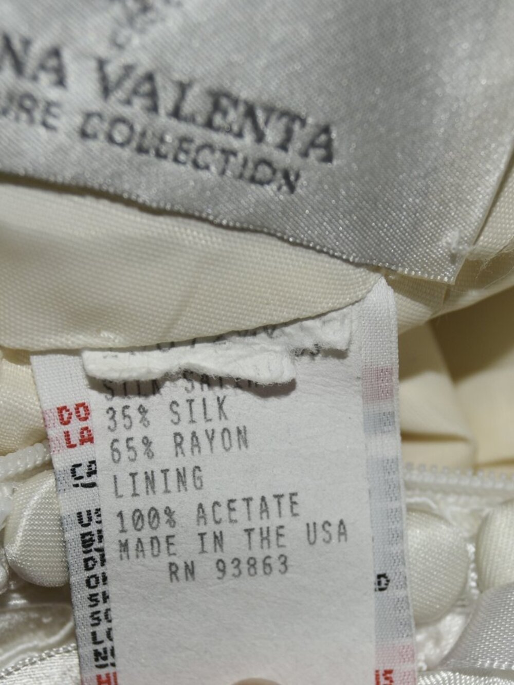 Alvina Valenta Couture Collection Creme & White Strapless Wedding Dress Size 2? - Picture 12 of 15